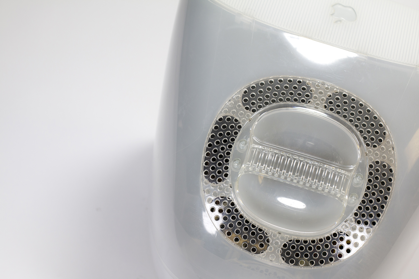 Snow iMac G3