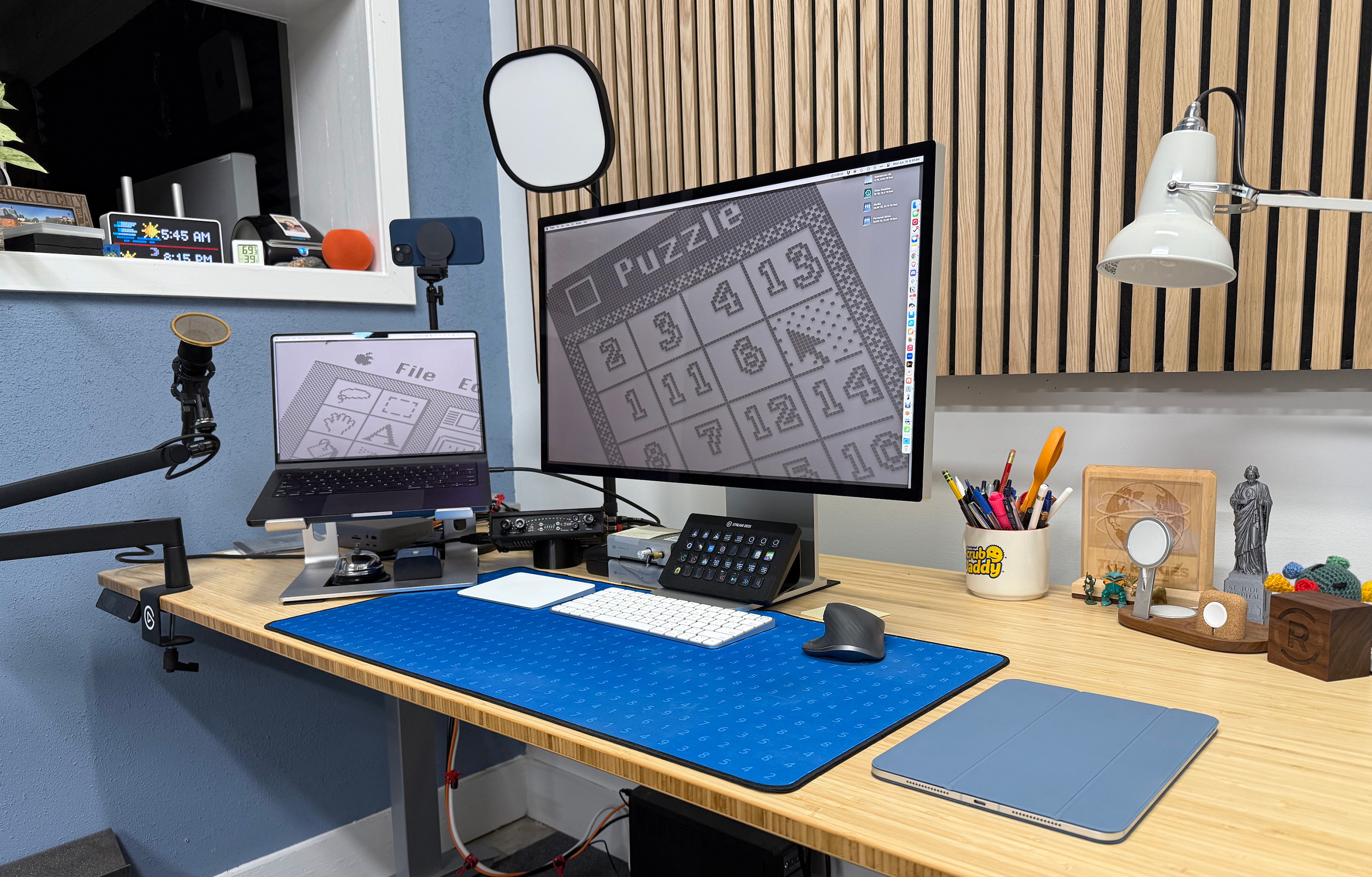 Desk