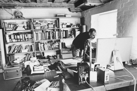 Jobs desk